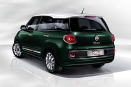 New Fiat 500L Living MPV photo gallery